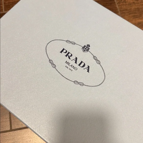 Prada Black and White Leather Platform Loafers size 37.5 - Picture 8 of 8